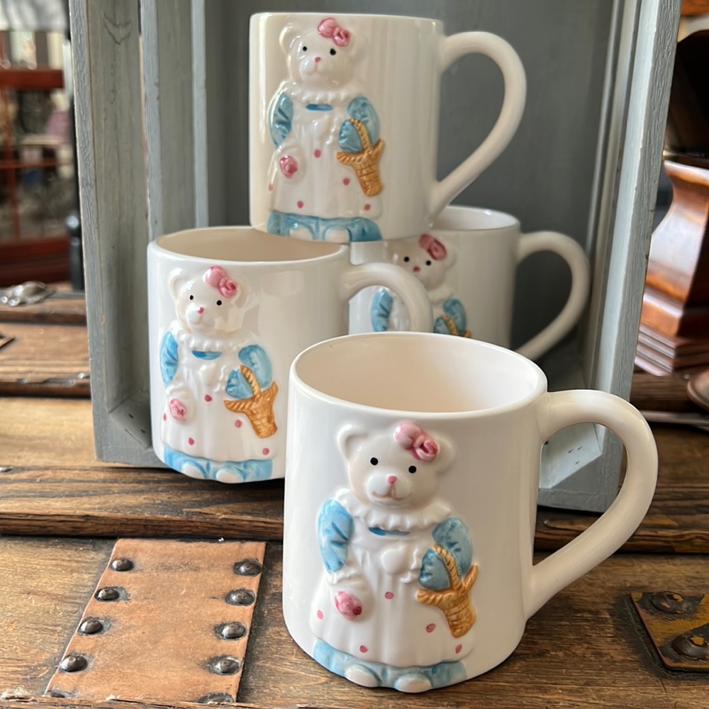 Vintage Mama Bear Ceramic Mugs